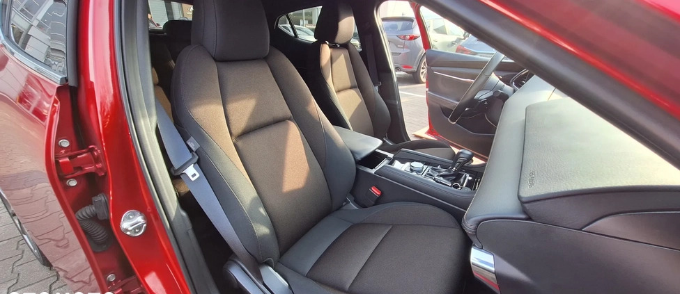 Mazda 3 cena 122800 przebieg: 11000, rok produkcji 2022 z Wojnicz małe 631